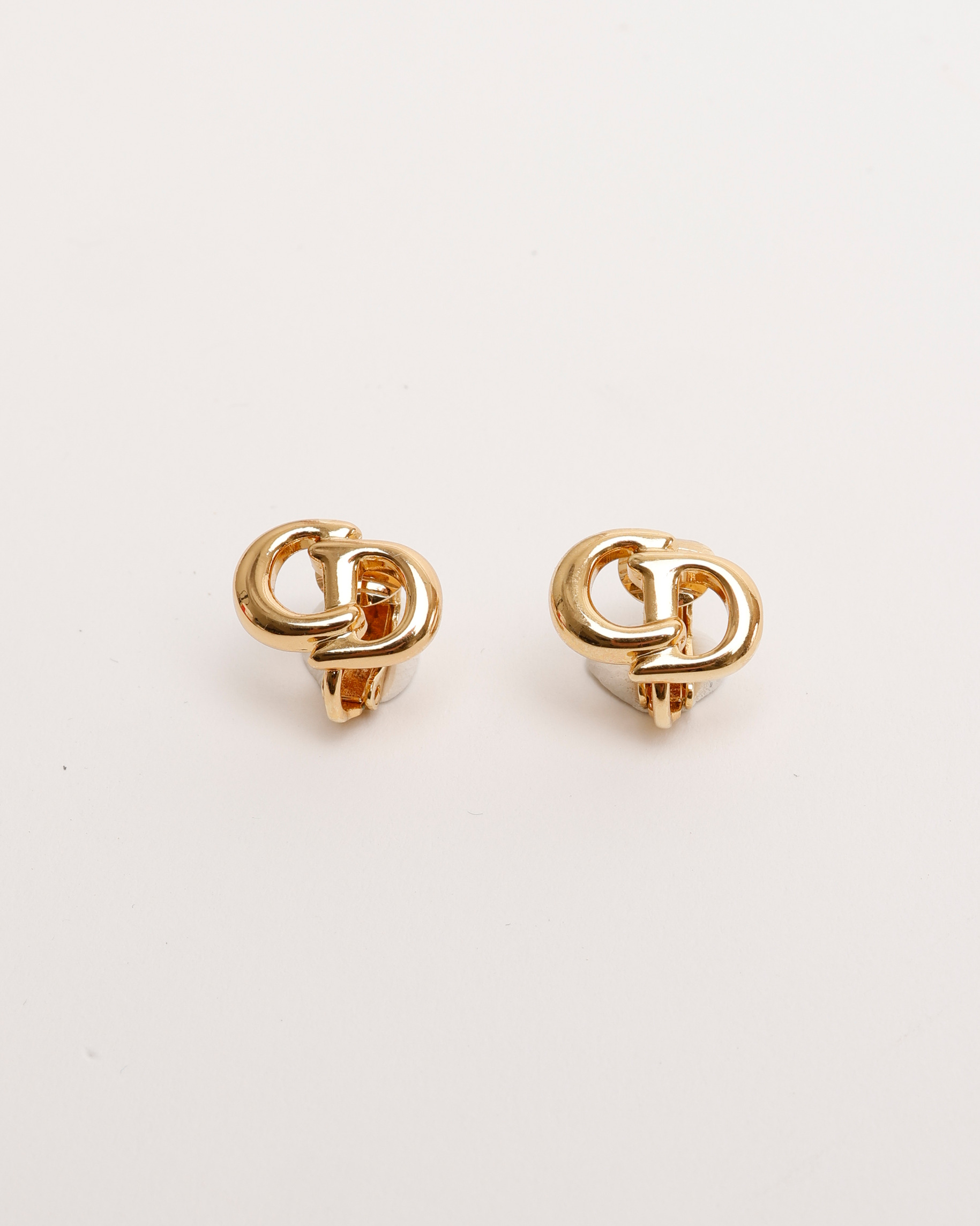 CHRISTIAN DIOR CD Clip-on Earrings