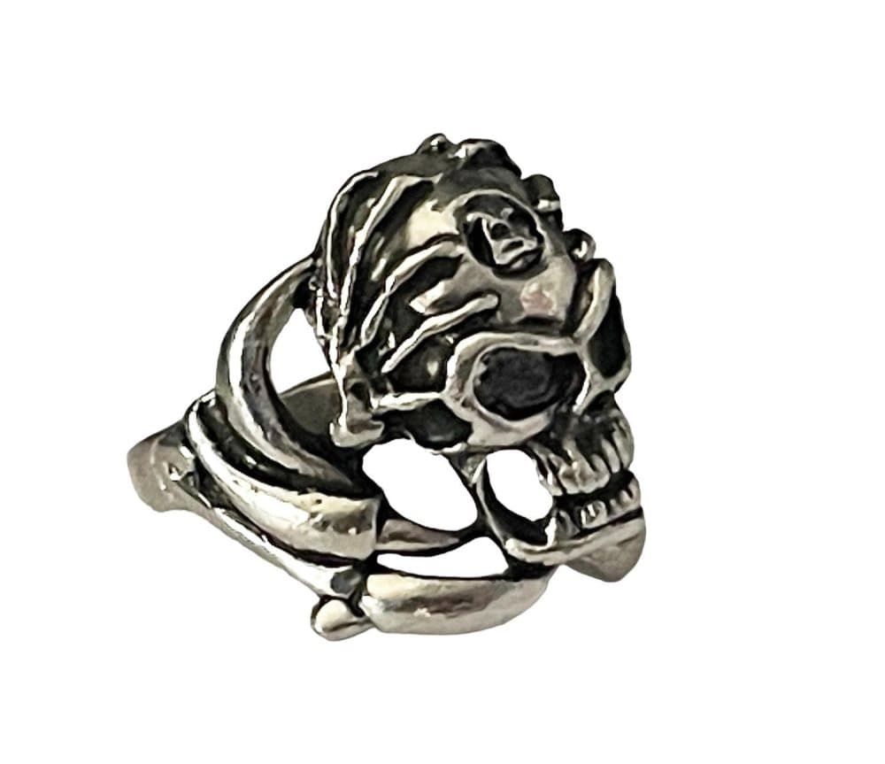 Cool Silver Ring med en Döskalle / Dödskalle - Stl 21,5