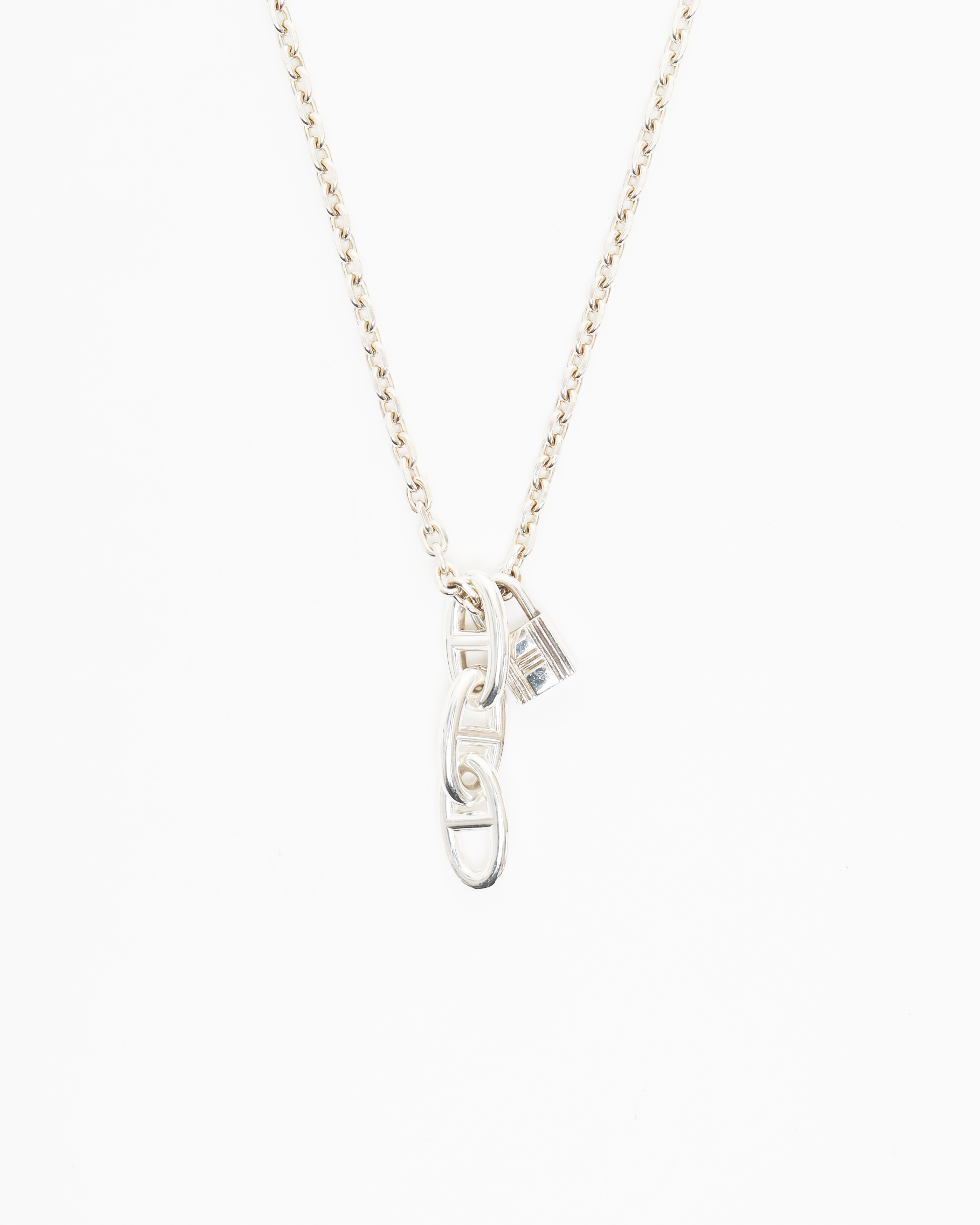 HERMÈS Amulet Kelly Silver Necklace