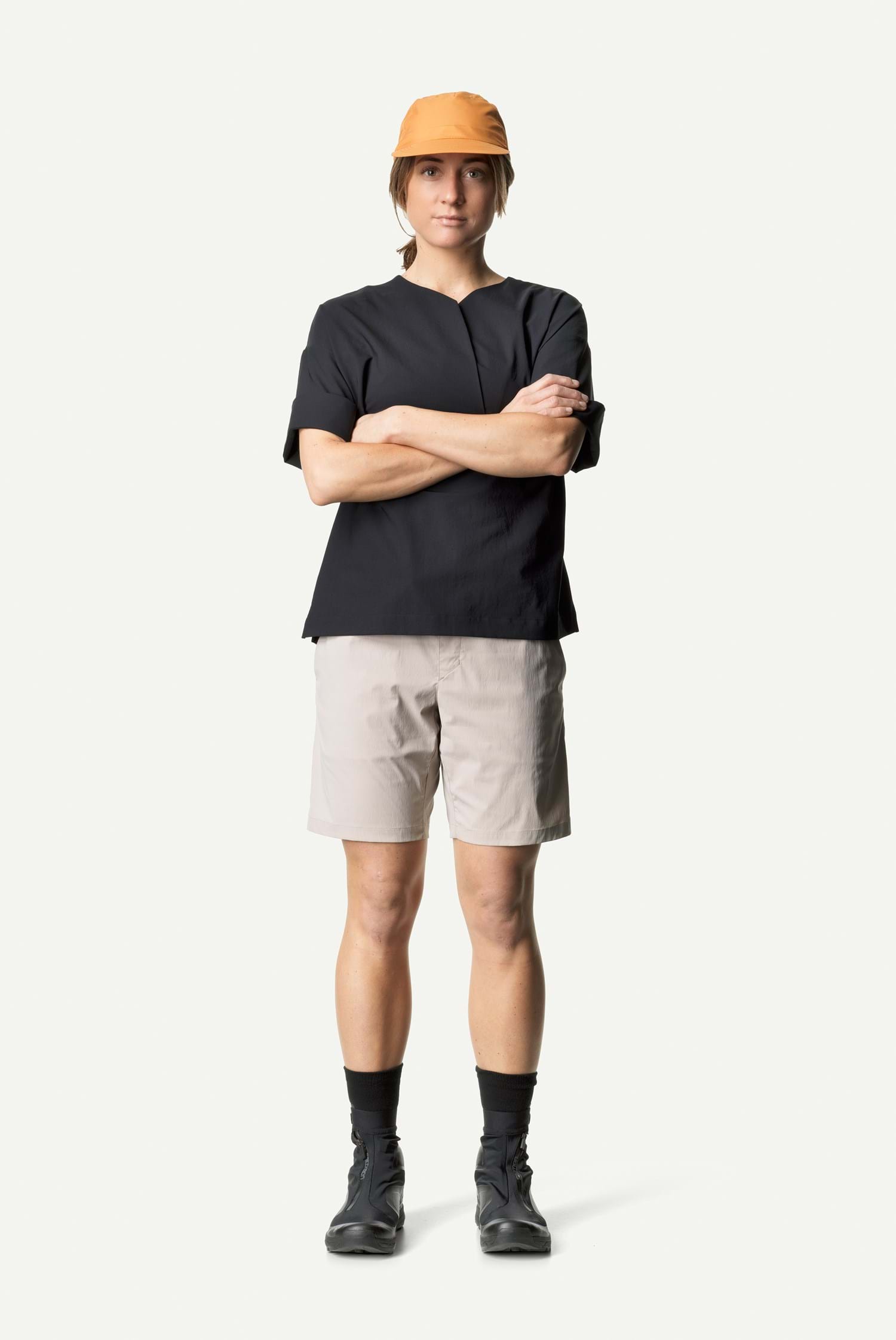 Houdini W's Wadi Shorts, Sandstorm, S