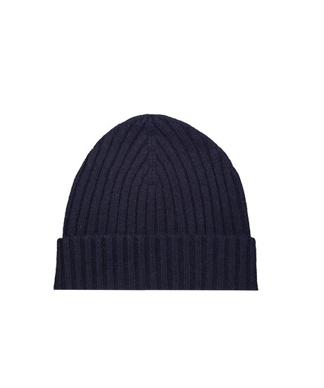 Knitted beanie